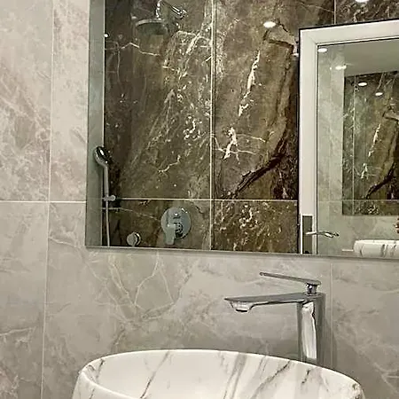 Avenue Hotell Ravda