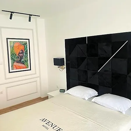 Avenue 2* Ravda