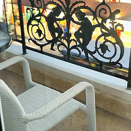 Avenue Hotell